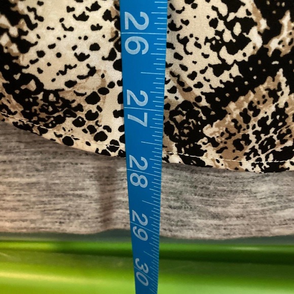 The Limited Shirt Women XLP Petite Beige Black Snake Print Chiffon Button Up Top - Picture 9 of 9